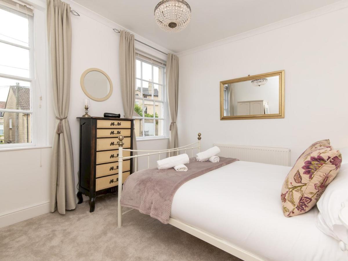 Pass The Keys Stylish 2 Bed Central Bath Apartment With Parking Eksteriør bilde