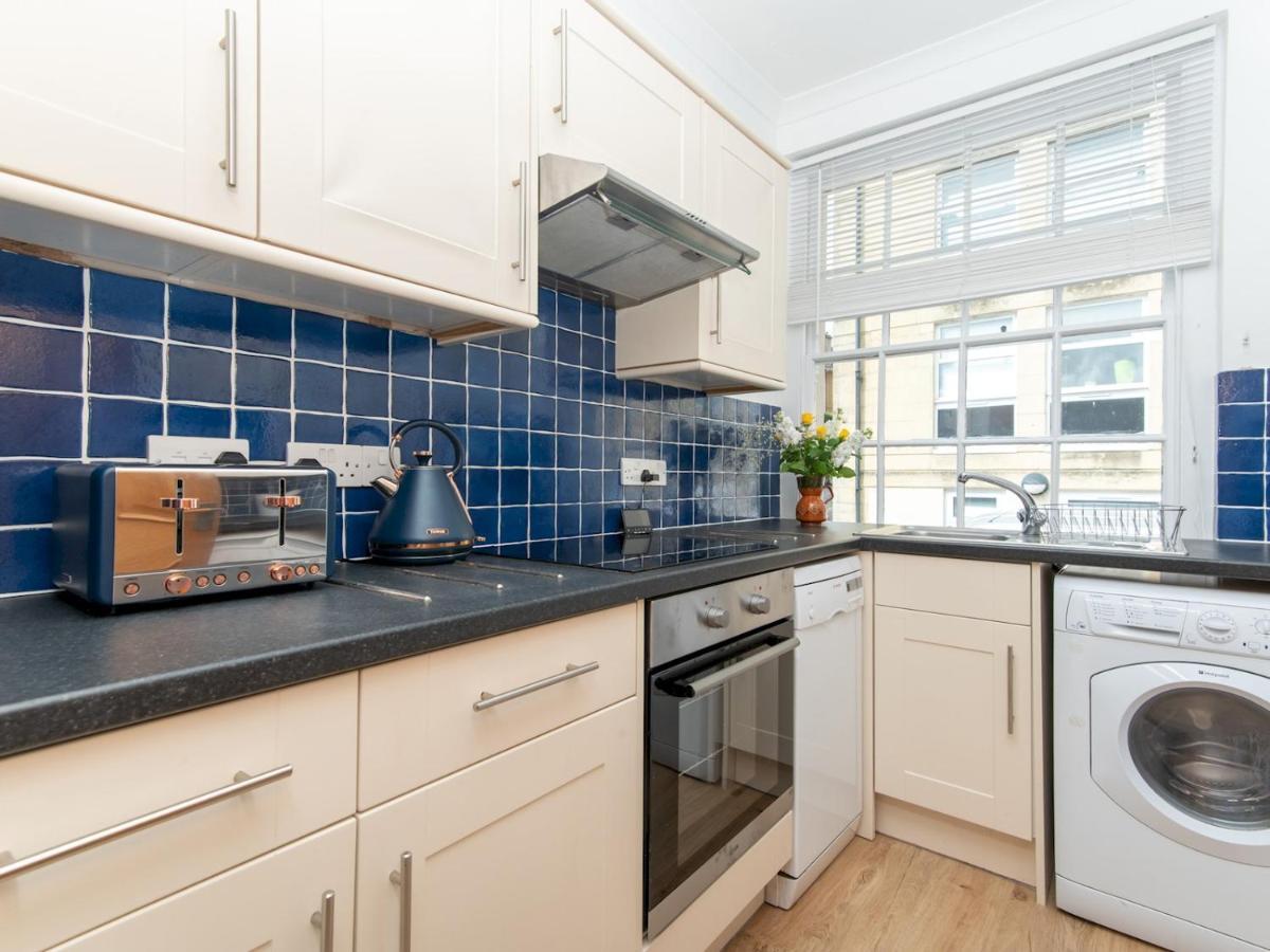Pass The Keys Stylish 2 Bed Central Bath Apartment With Parking Eksteriør bilde