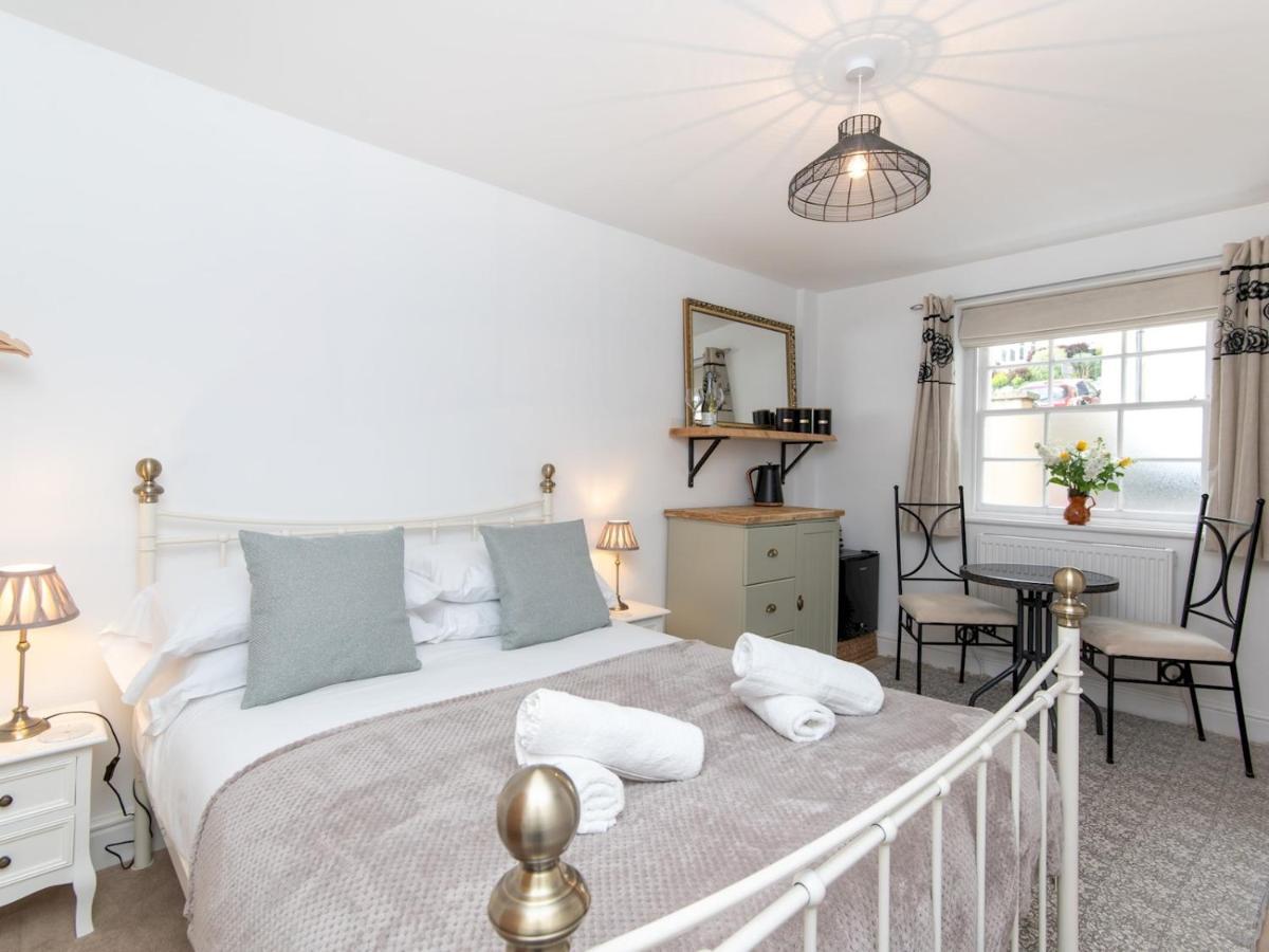 Pass The Keys Stylish 2 Bed Central Bath Apartment With Parking Eksteriør bilde